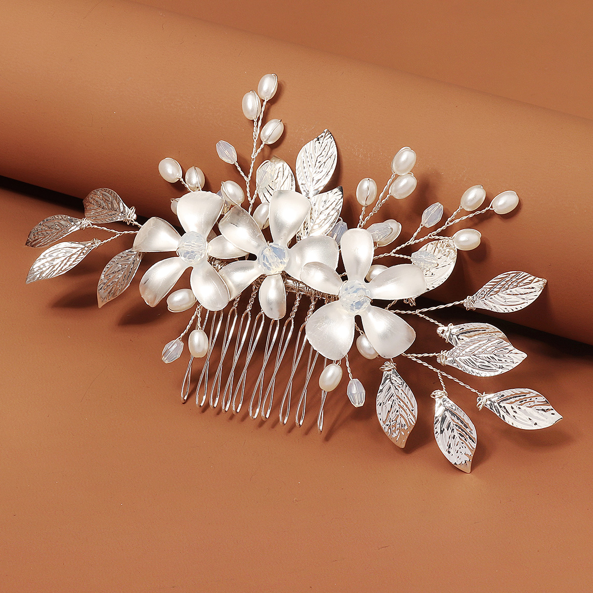 Sliver Luxurious Floral Metal  – Event Suppliers recenzja i cena
