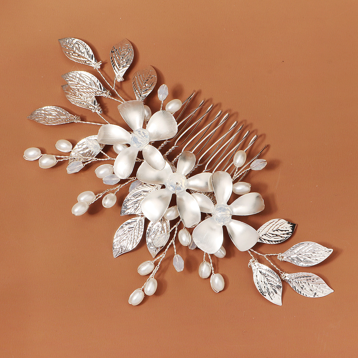 Sliver Luxurious Floral Metal  – Event Suppliers recenzja i cena